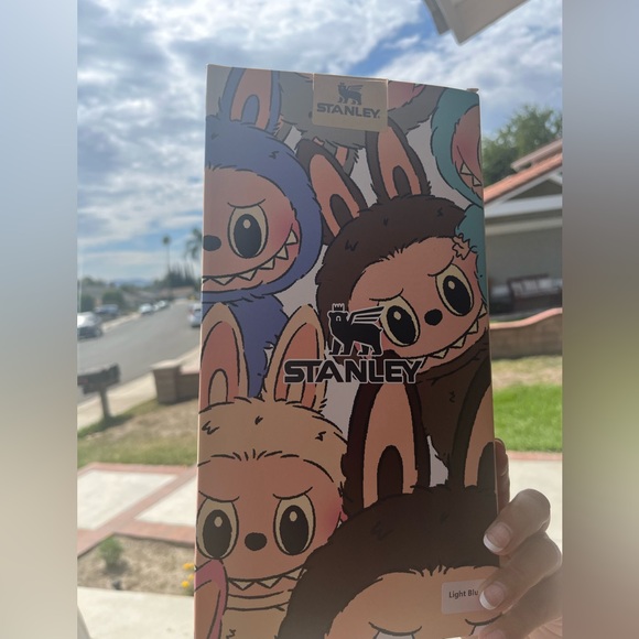 Stanley blue printed flowstate 40oz Quencher Tumbler labubu monsters collab - Picture 4 of 5